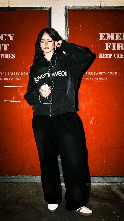 LOOSE FIT SWEAT PANTS